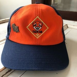 Boy Scouts Tiger Cub Hat and Pin